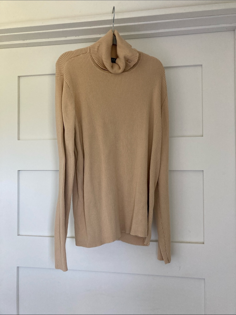 Lauren Ralph Lauren Ribbed Turtleneck Womens Large Cream Tan Sweater Fall Classy